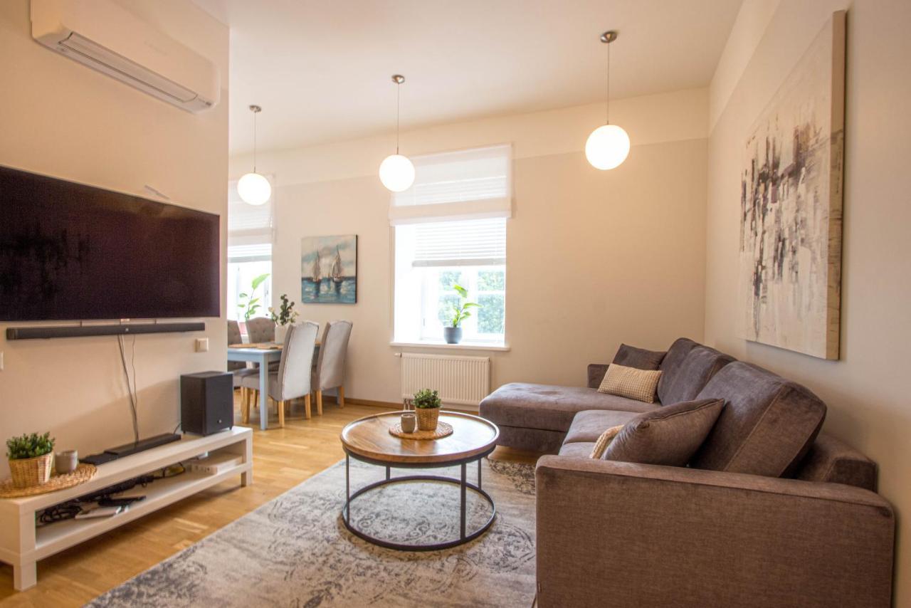 Lossi 32 Cozy Apartment 타르투 외부 사진